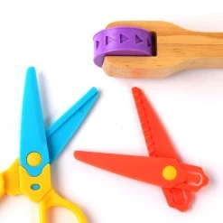 7 Pieces Modeling Dough Tool Set -KidKraft Store E01 JA92064 3