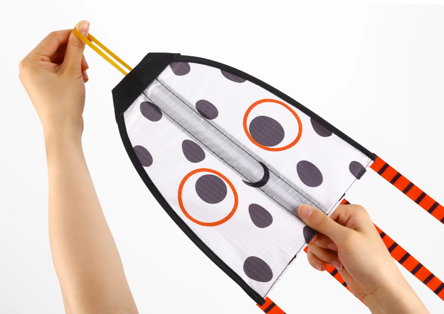 Tookyland Kite - Little Floppy Craft Kit 4 Tookyland Kite - Little Floppy Craft Kit - Image 4