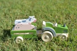 Kaper Kidz Wooden Tractor With Farm Animal 9 Kaper Kidz Wooden Tractor With Farm Animal -KidKraft Store E01 NG23682B 4
