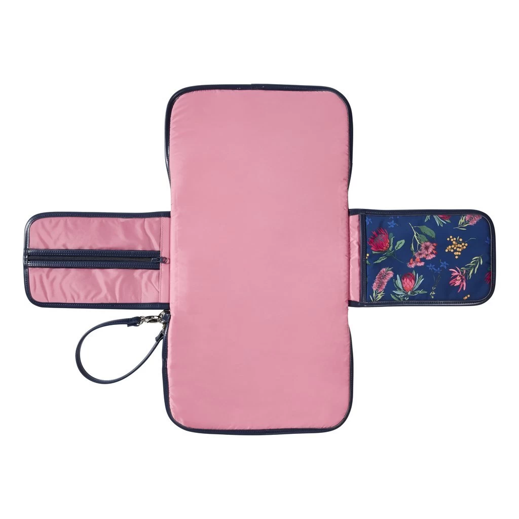 OiOi Change Clutch - Botanical Navy 4 OiOi Change Clutch - Botanical Navy - Image 4